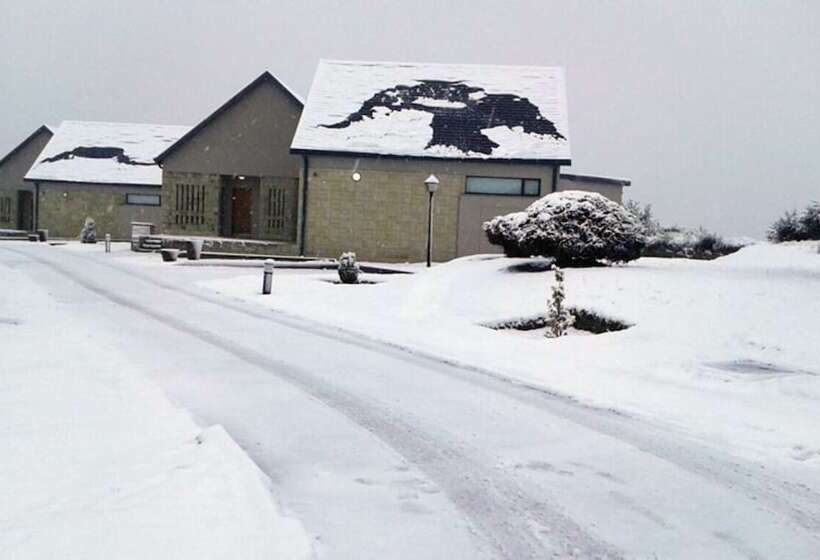 בית מלון כפרי Witsieshoek Mountain Lodge