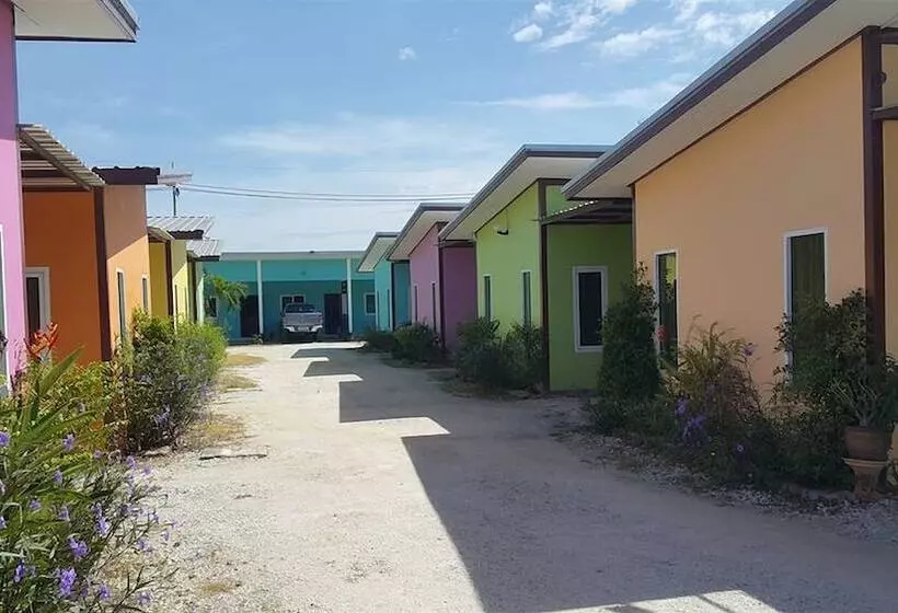 Hotelli Yamsurl House Resort