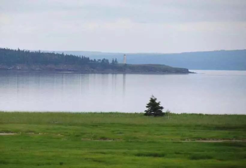 Motelli Shepody Bay Inn