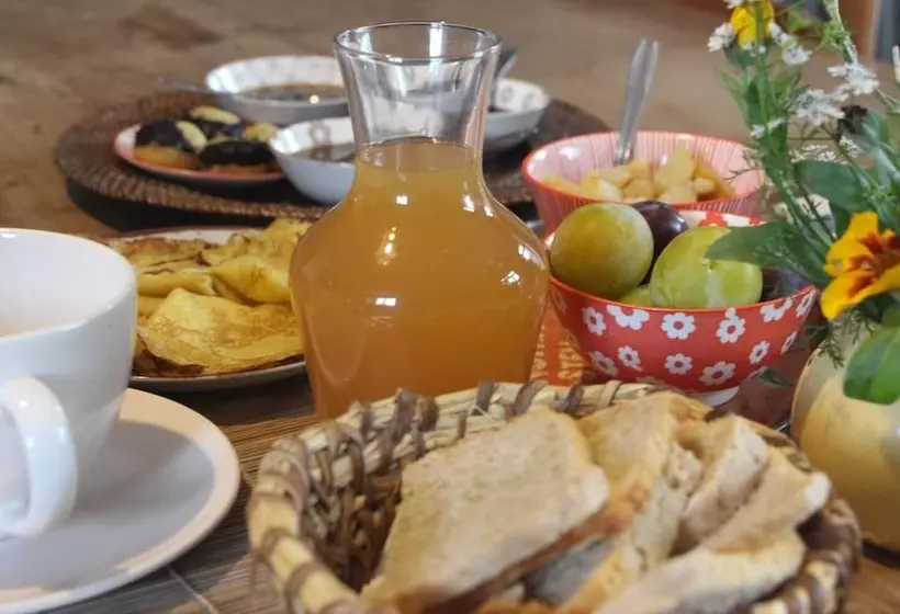 Majatalo Chambres Aux Bonnes Herbes