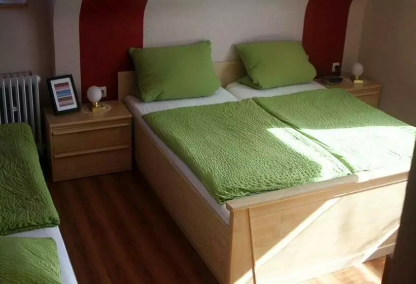 Majatalo Café Pfaus Heidburg