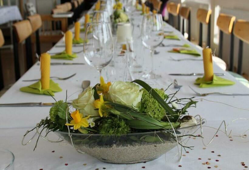 膳宿费 Café Pfaus Heidburg