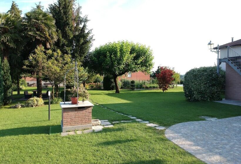 ペンション Moonfra