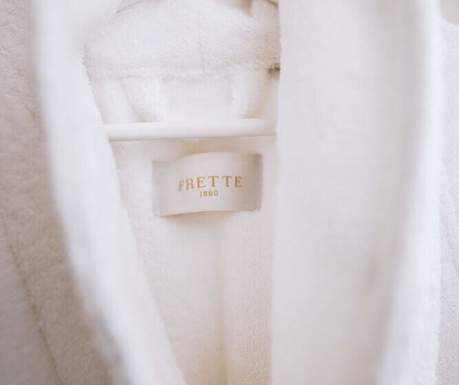 ペンション Moonfra