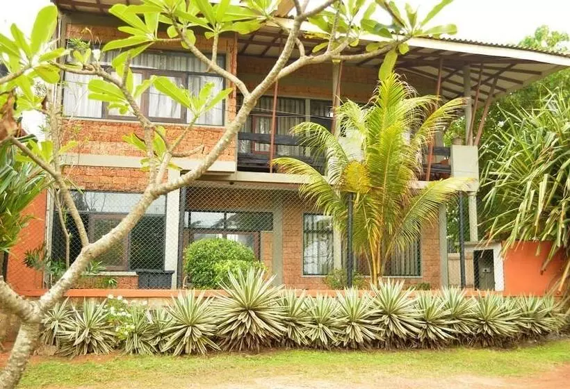 ペンション Wild Sands Beach Villa