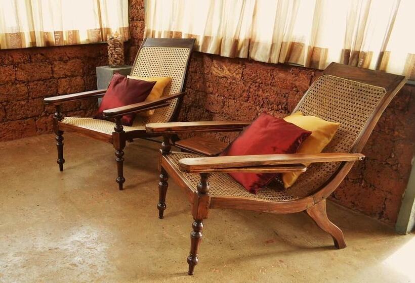 بنسيون Wild Sands Beach Villa