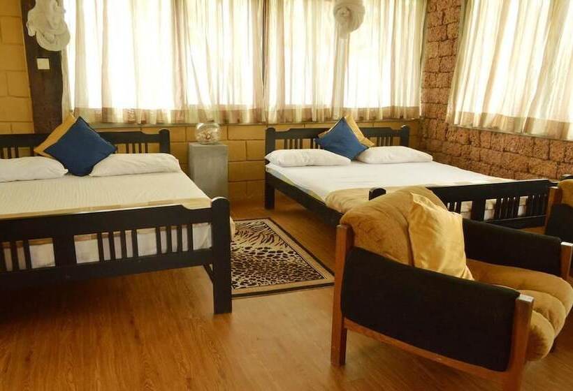 بنسيون Wild Sands Beach Villa