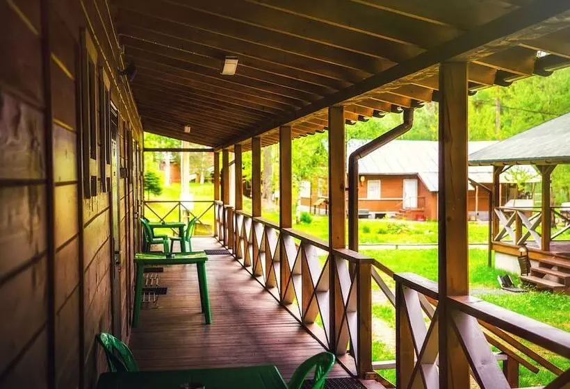 リゾートホテル Baza Otdykha Rybachiy Bereg