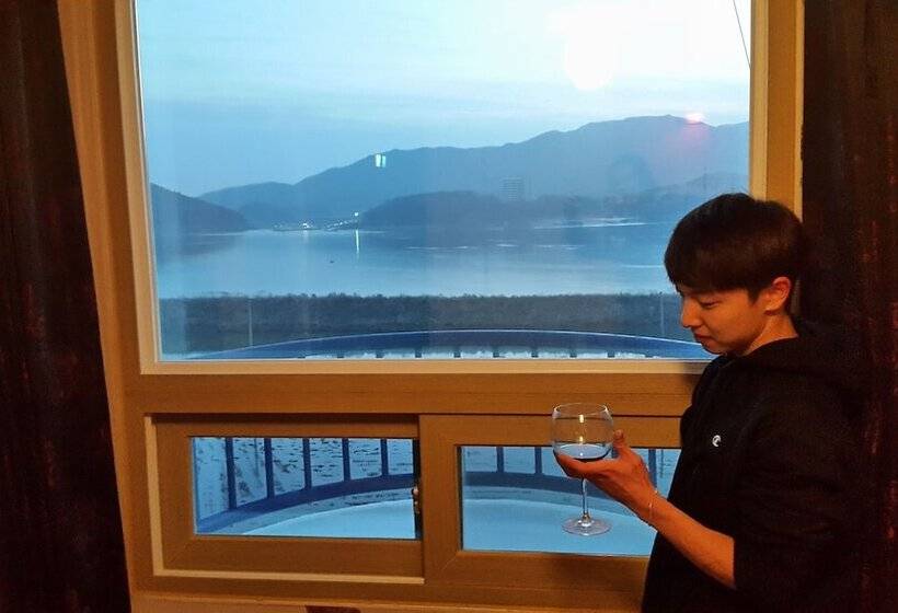 Saipan Motel With Sea View