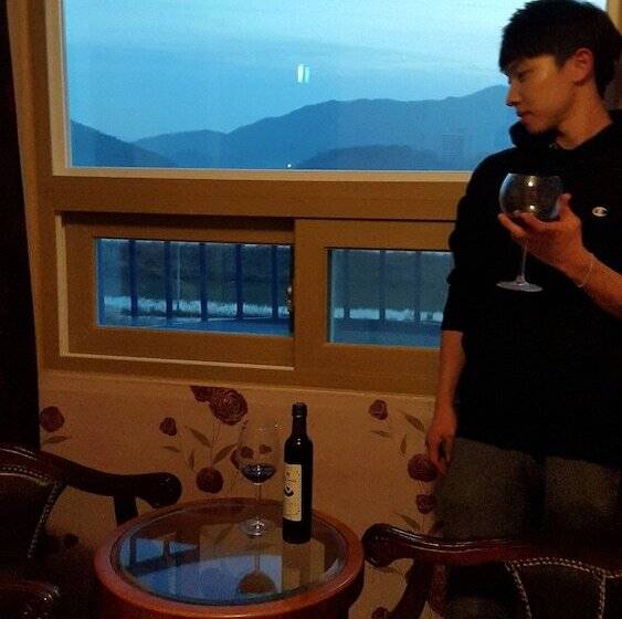 Saipan Motel With Sea View