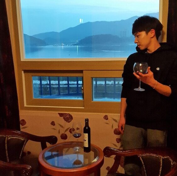 Saipan Motel With Sea View