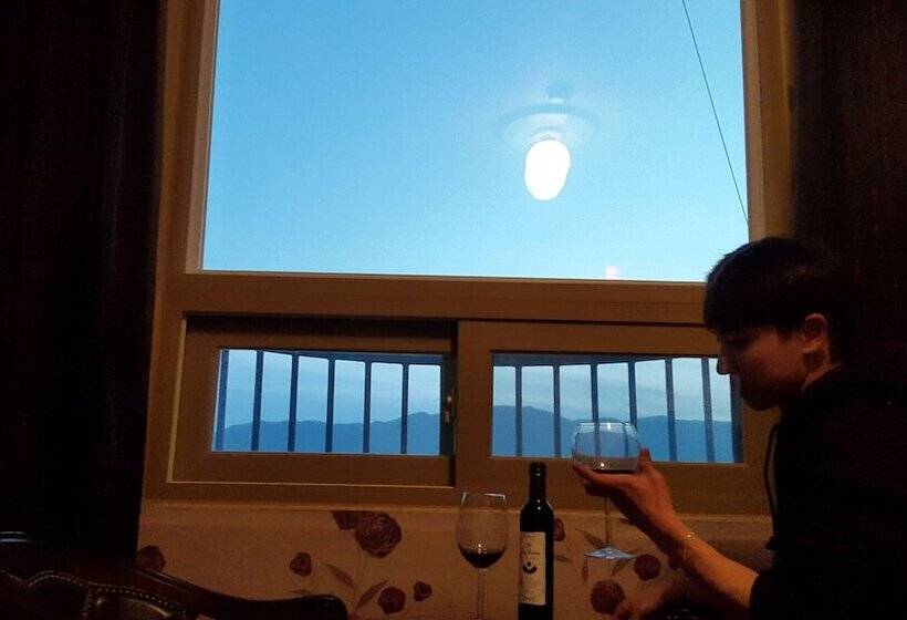 Saipan Motel With Sea View