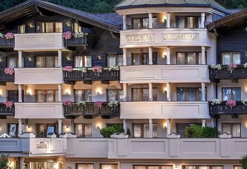 Gardena Grödnerhof Hotel & Spa