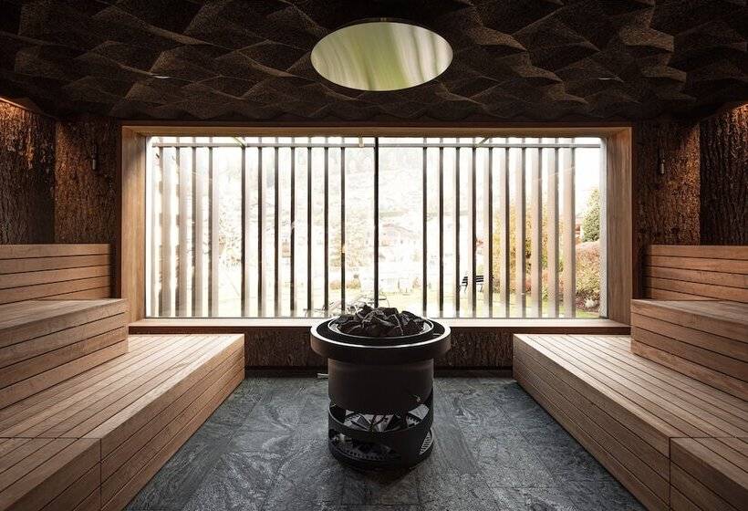 Gardena Grödnerhof   Hotel & Spa