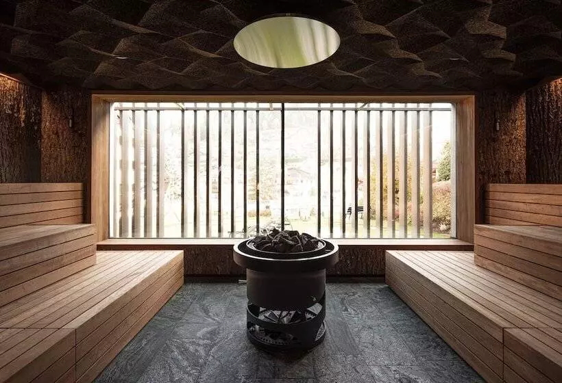 Gardena Grödnerhof Hotel & Spa