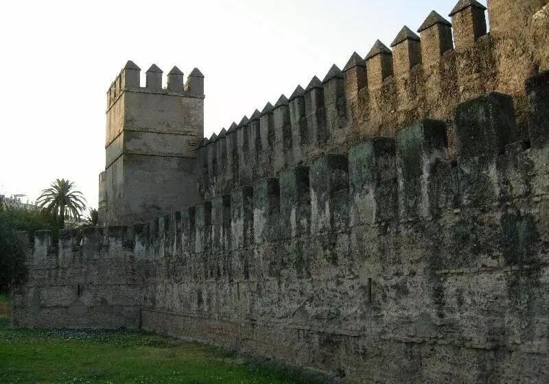هتل Alcoba Del Rey De Sevilla