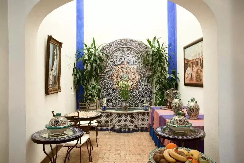 هتل Alcoba Del Rey De Sevilla