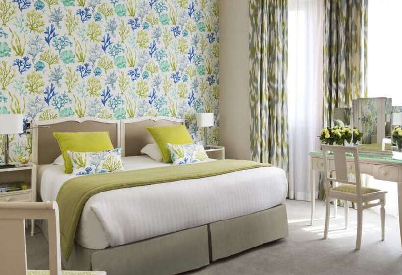 בית מלון כפרי Barriere Le Westminster