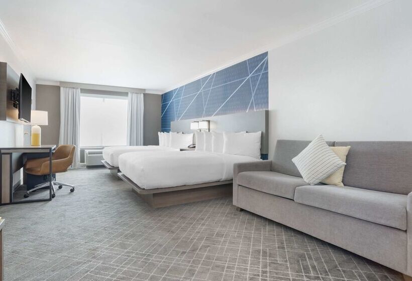 酒店 Comfort Inn & Suites New Orleans Airport North