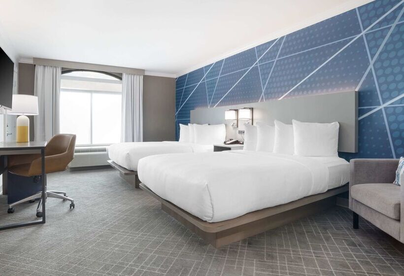 酒店 Comfort Inn & Suites New Orleans Airport North