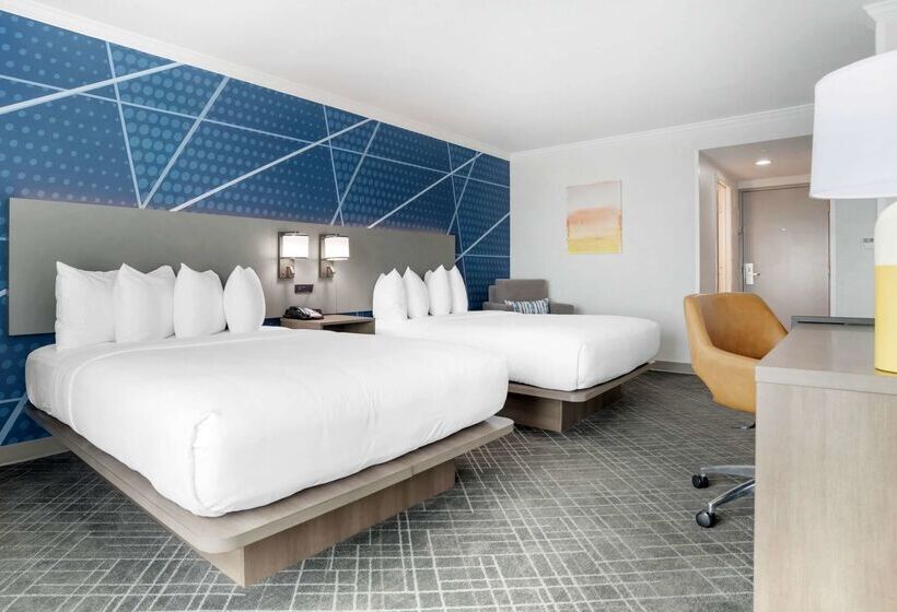 酒店 Comfort Inn & Suites New Orleans Airport North