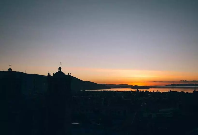 هتل Conde De Lemos