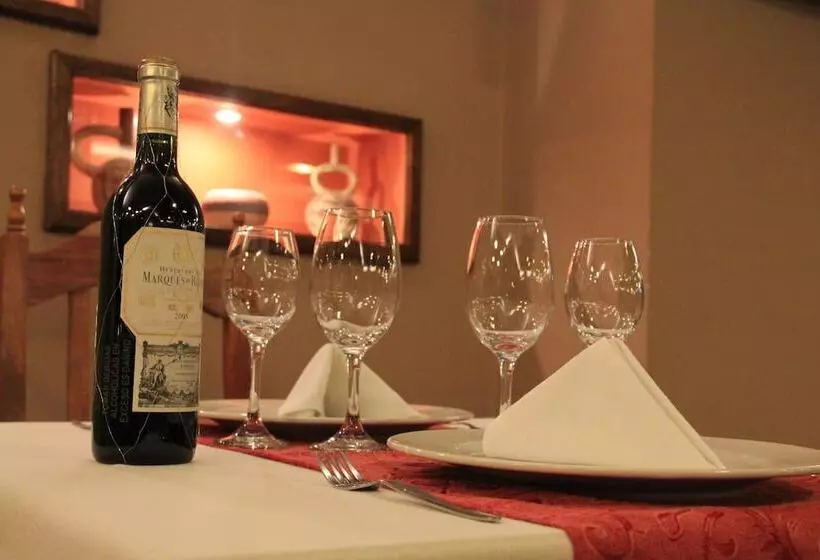 هتل Conde De Lemos