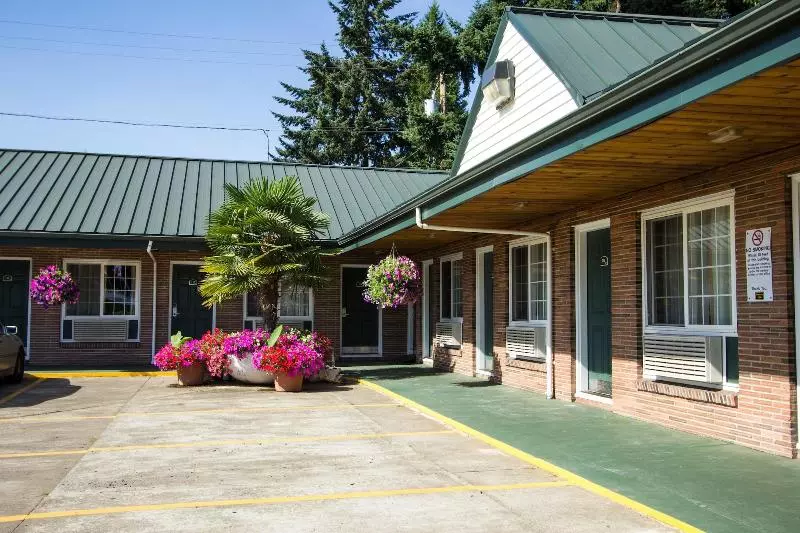 Отель Courtesy Inn Downtown Eugene