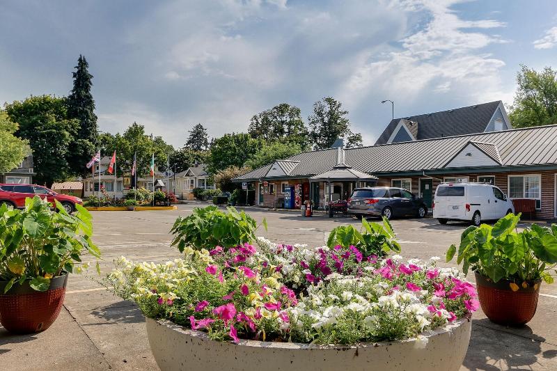 Hotel Courtesy Inn Downtown Eugene