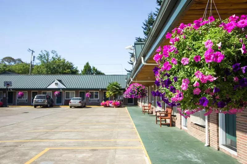 Отель Courtesy Inn Downtown Eugene