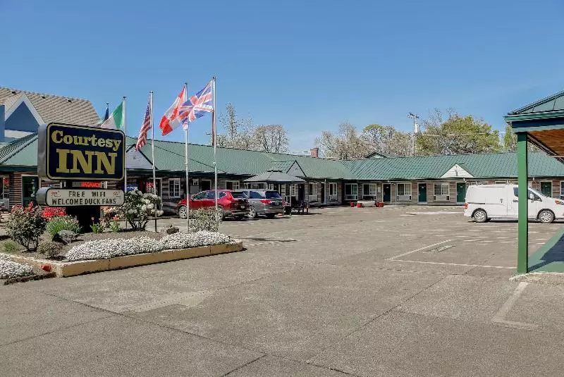 Отель Courtesy Inn Downtown Eugene