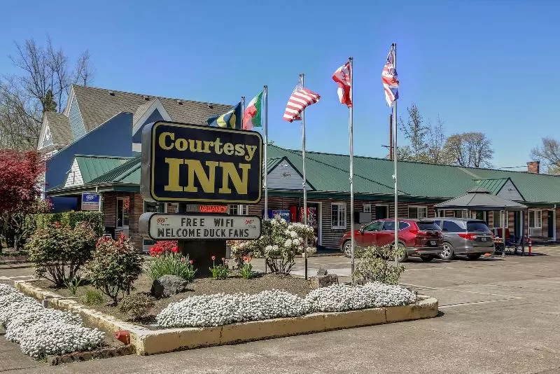 Отель Courtesy Inn Downtown Eugene