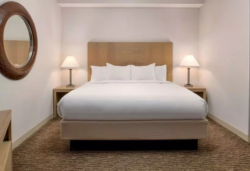 Doubletree By Hilton Hotel Olympia