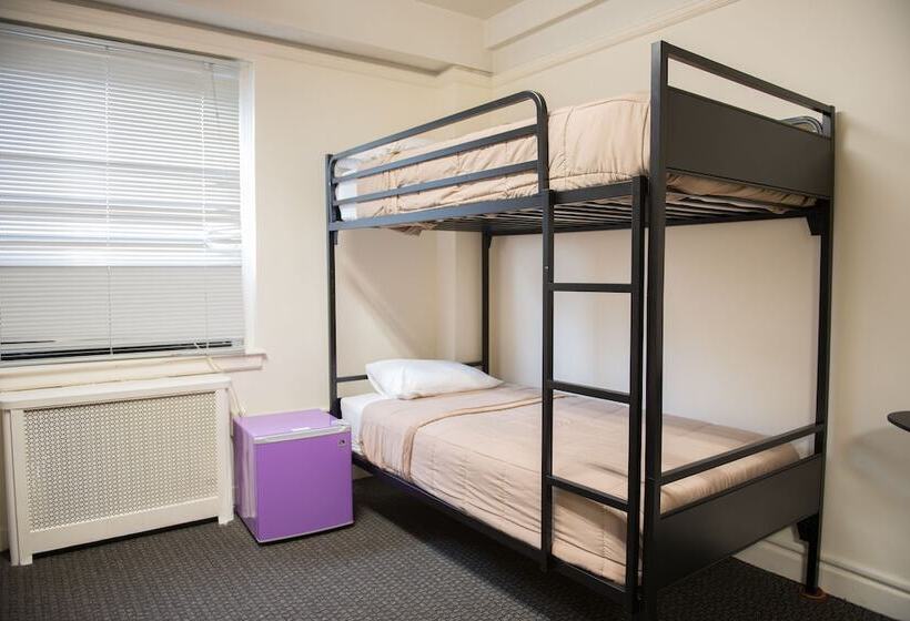 ホテル Flushing Ymca   Hostel