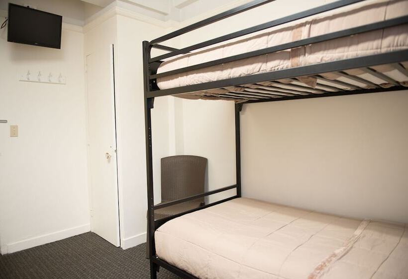 ホテル Flushing Ymca   Hostel