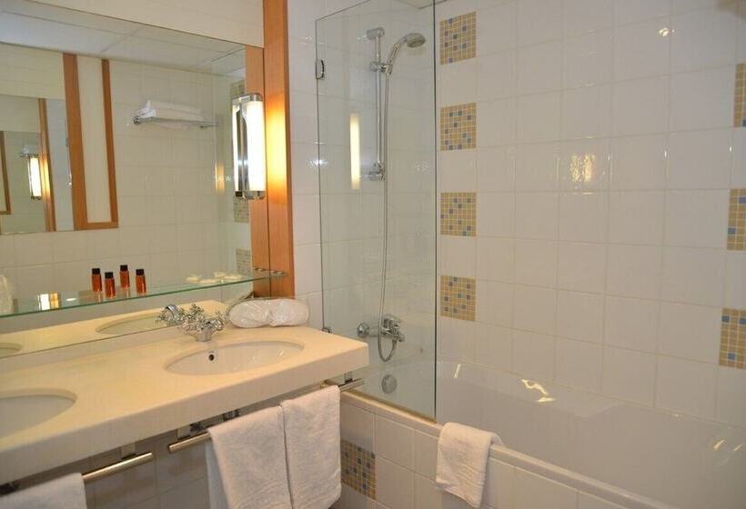 Отель Grand Hôtel Filippo Strasbourg Nord