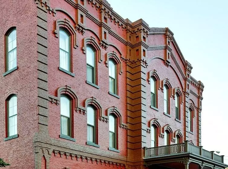 Отель Grand Union