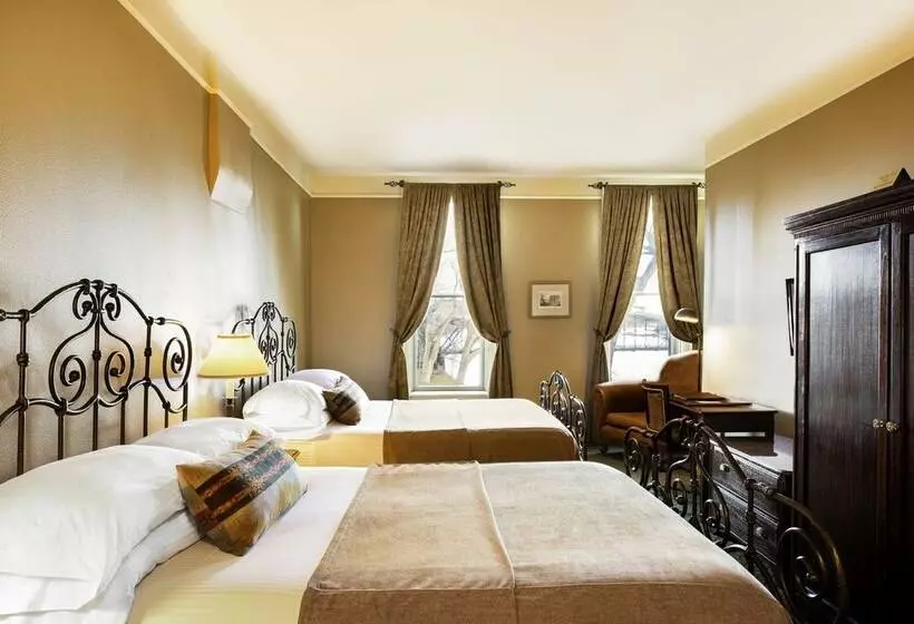 Отель Grand Union