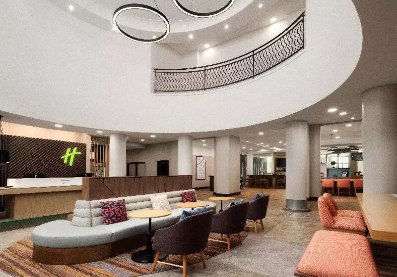 Hotel Holiday Inn Cincinnati Liberty Way, An Ihg