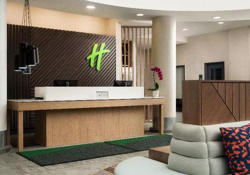 Hotel Holiday Inn Cincinnati Liberty Way, An Ihg
