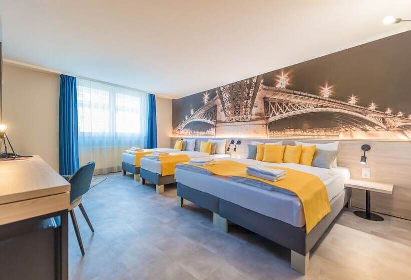 Отель Impulso Fashion