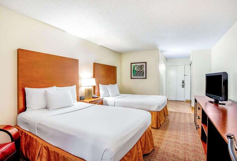 فندق La Quinta By Wyndham Danbury