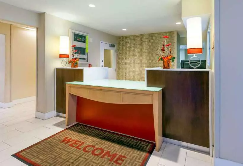 酒店 Mainstay Suites Detroit Farmington Hills