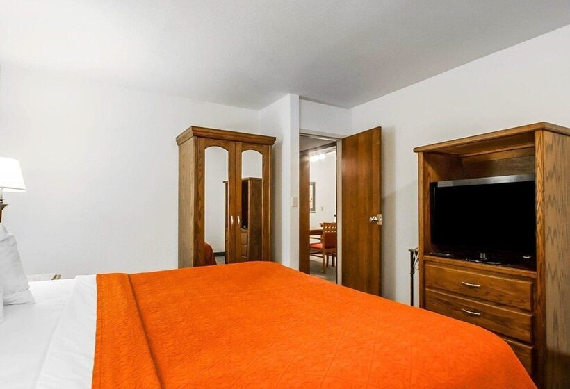 فندق Quality Inn & Suites North