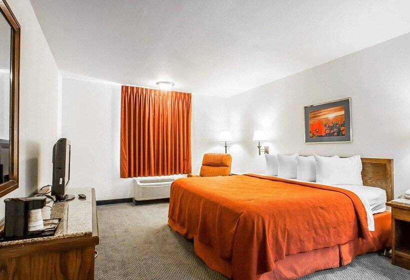 فندق Quality Inn & Suites North