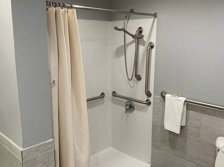 فندق Alpine Inn & Suites Rockford