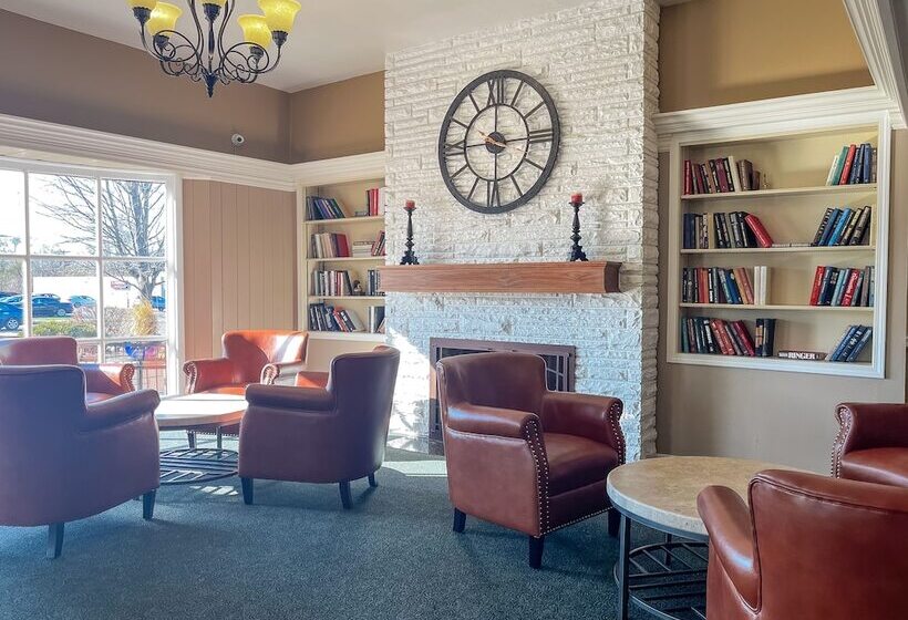 فندق Alpine Inn & Suites Rockford