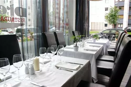 Stoltzen Hotel & Apartments