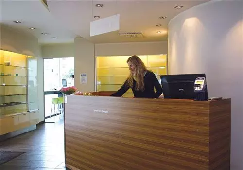 Stoltzen Hotel & Apartments