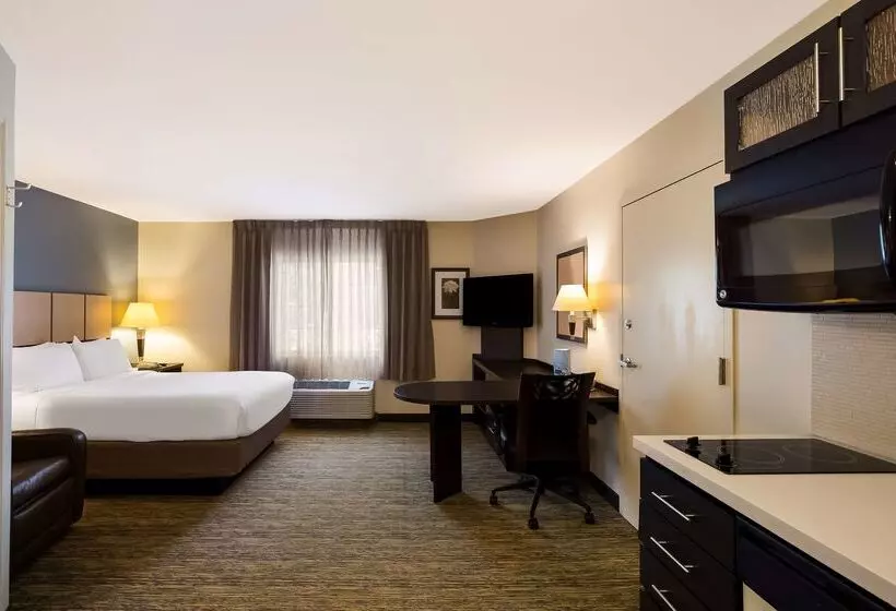 هتل Sonesta Simply Suites St Louis Earth City
